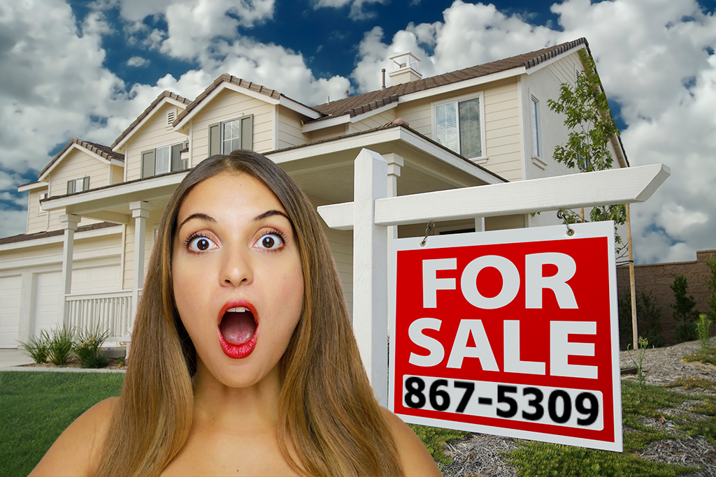 Agent Takes it ALL Off to Earn This HOT Listing!